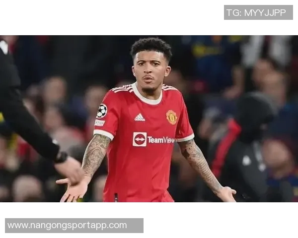 桑乔女友每周收几万镑引发争议其巨额债务成焦点 桑乔女友每周收几万镑引发争议其巨额债务成焦点